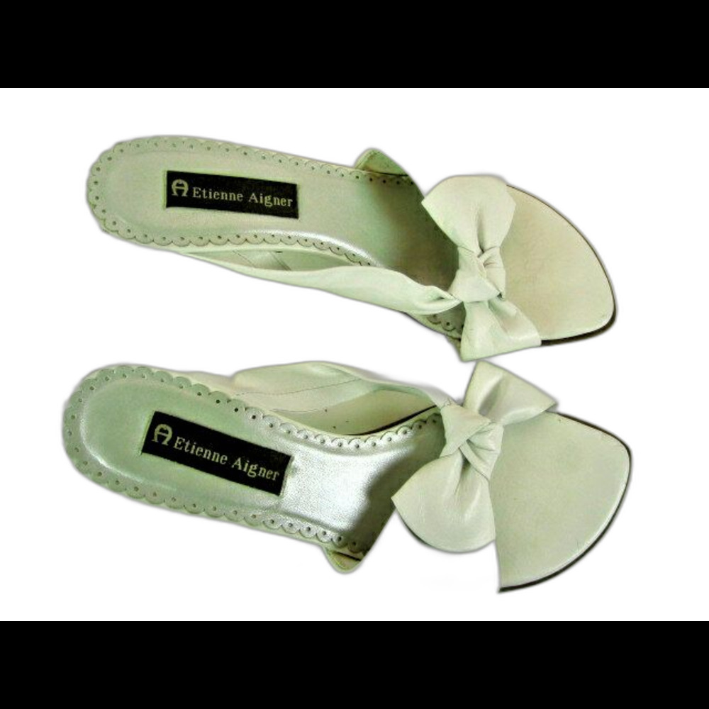 Etienne Aigner (Brazil) White Leather Low Heels  Open Toe sz 8M
